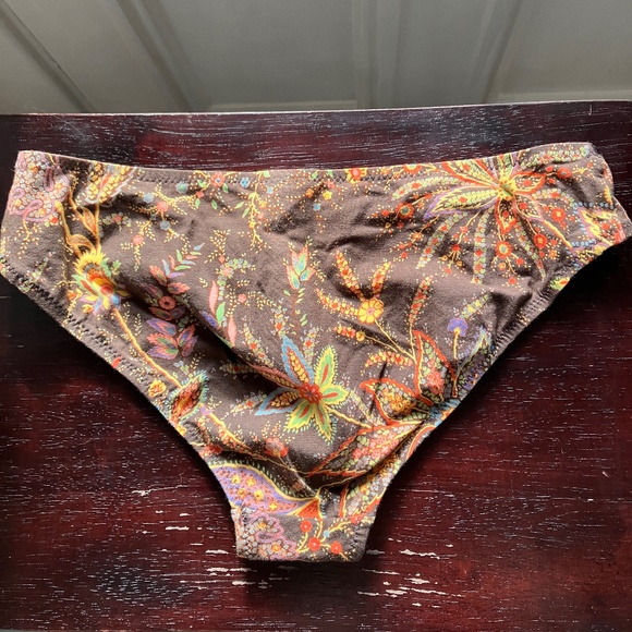 NEW SHAN BROWN FLORAL BIKINI - Picture 15 of 16
